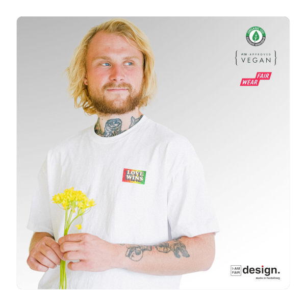 Bio-T-shirt  love wins  Angebot